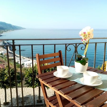 Un Oblo Sul Mare Apartment ซานลูซิโด ภายนอก รูปภาพ